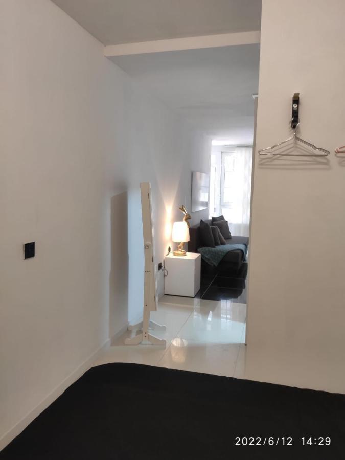 Winnie'S Homestay Las Palmas de Gran Canaria Luaran gambar