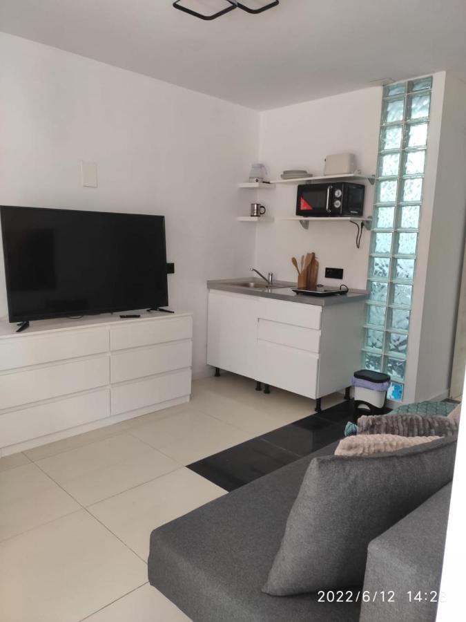Winnie'S Homestay Las Palmas de Gran Canaria Luaran gambar