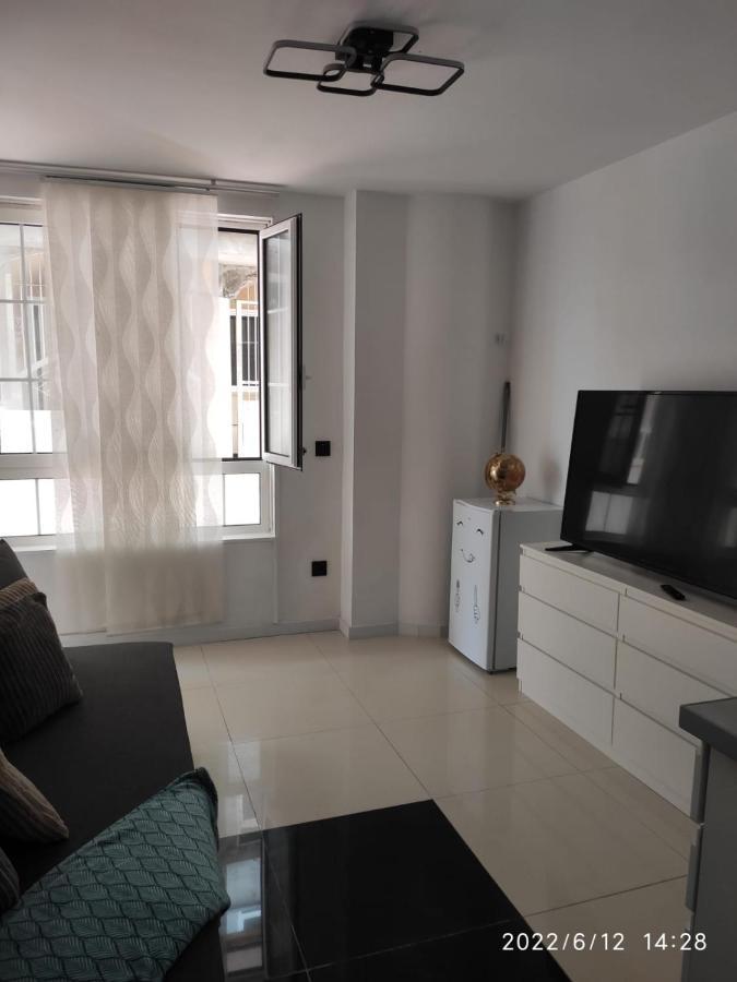 Winnie'S Homestay Las Palmas de Gran Canaria Luaran gambar